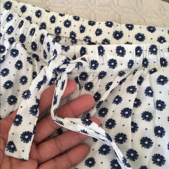 SOLD.  Forever 21 Pants - Picture 2 of 3